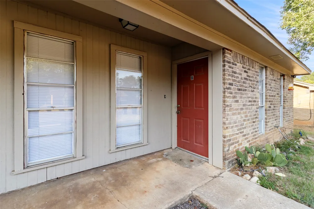 309 Blake Drive #B Longview, TX 75604