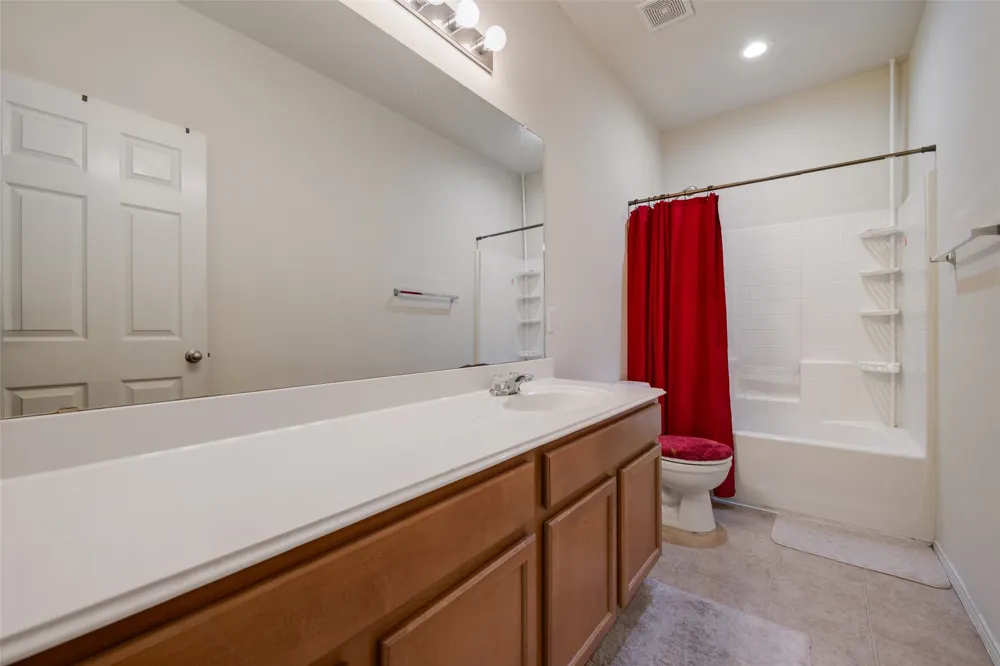 7408 Lazy Spur Boulevard Fort Worth, TX 76131