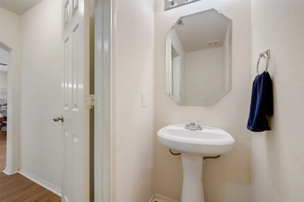 7408 Lazy Spur Boulevard Fort Worth, TX 76131