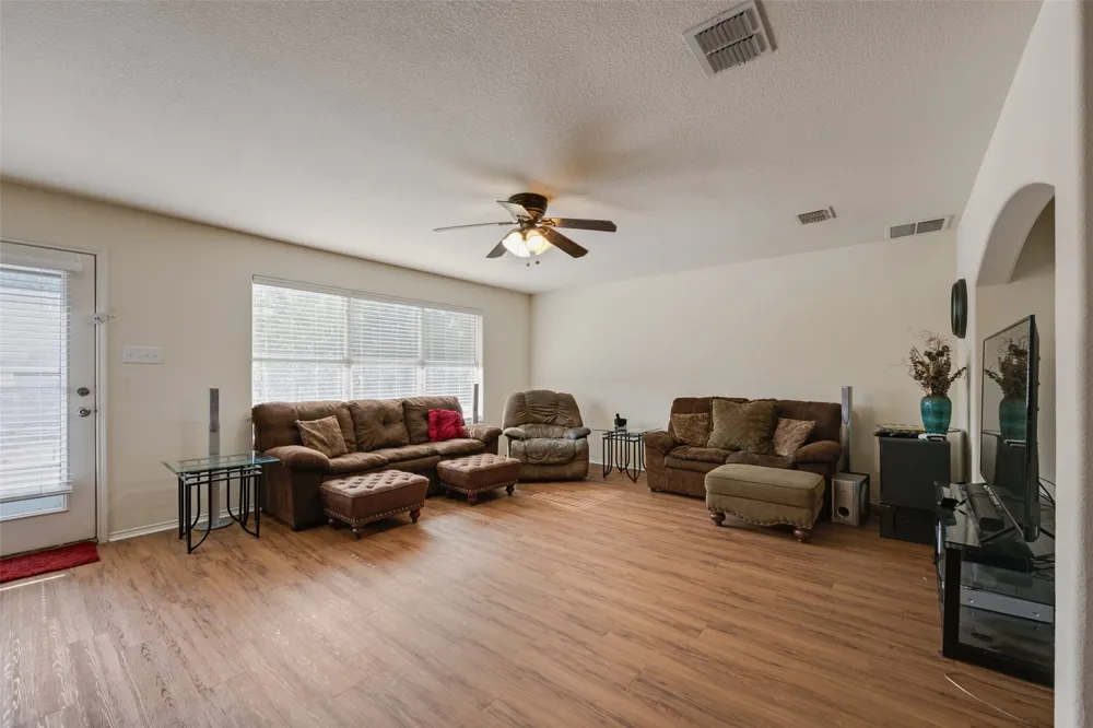 7408 Lazy Spur Boulevard Fort Worth, TX 76131