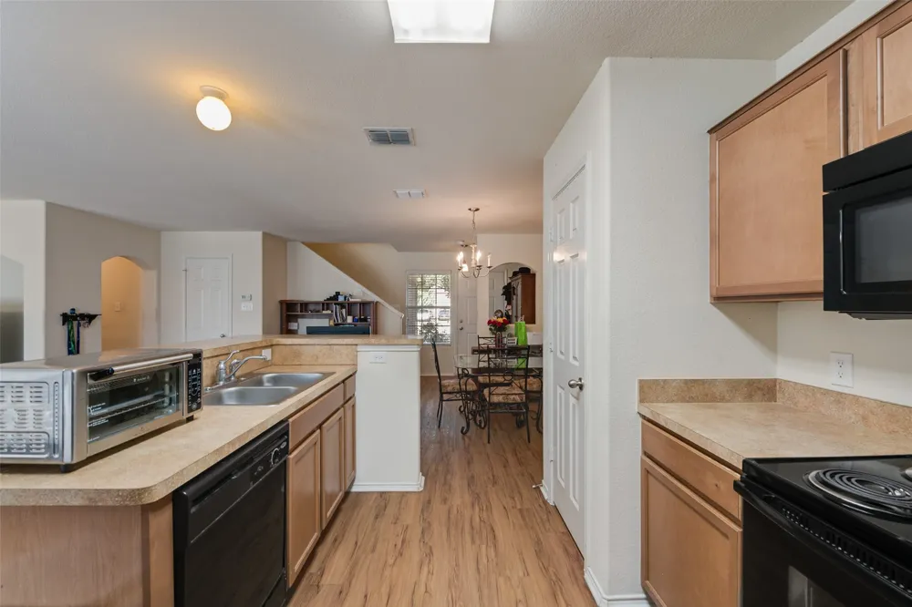 7408 Lazy Spur Boulevard Fort Worth, TX 76131