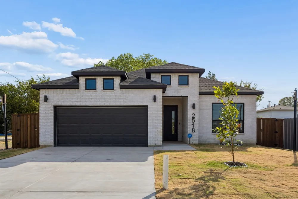 2518 Jeff Street Dallas, TX 75212