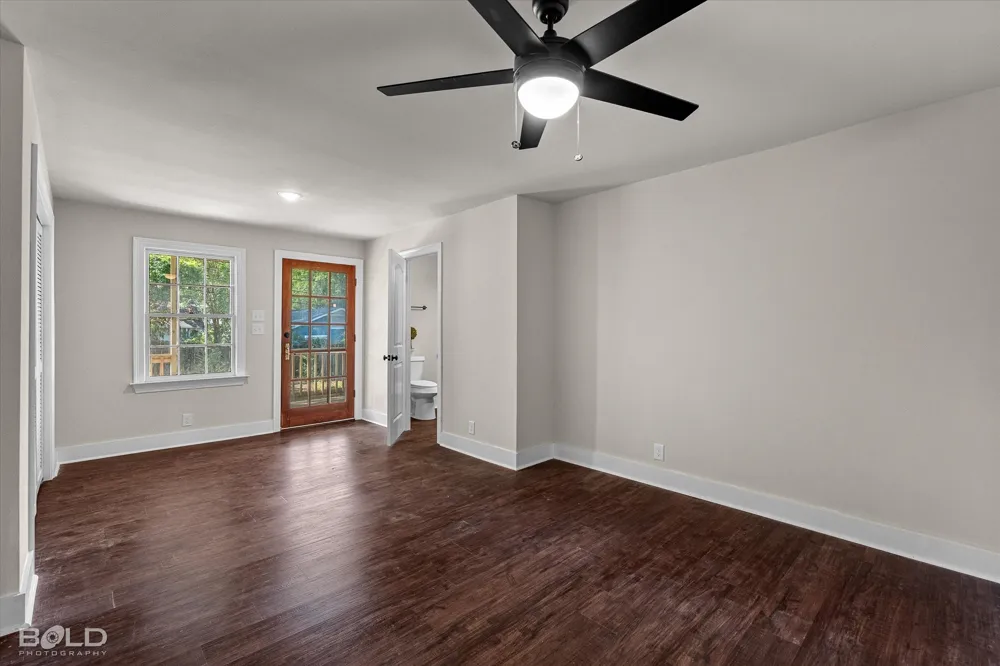 547 Forest Avenue Shreveport, LA 71104