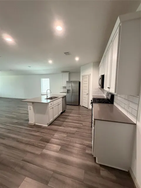 7307 Ramsgate Cliff Lane