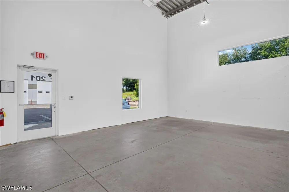 Lee Road #201 Fort Myers, FL 33912