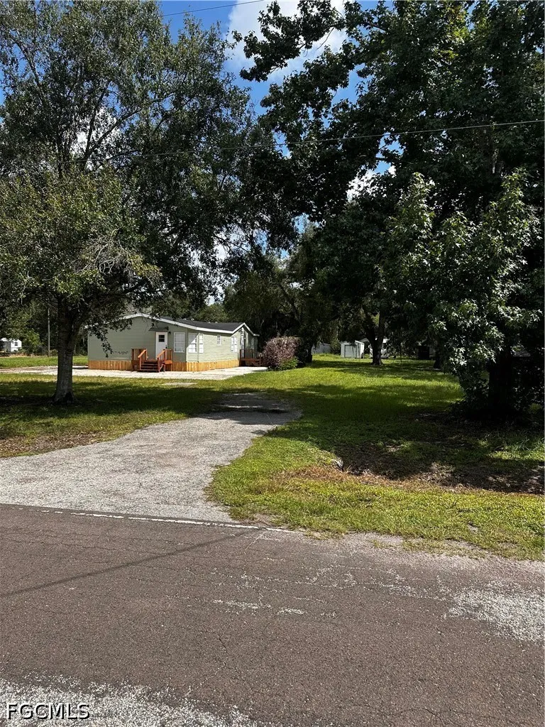 Oak Drive Clewiston, FL 33440