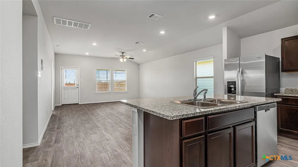 1401 Cordus Jackson Jr Lane Killeen, TX 76549