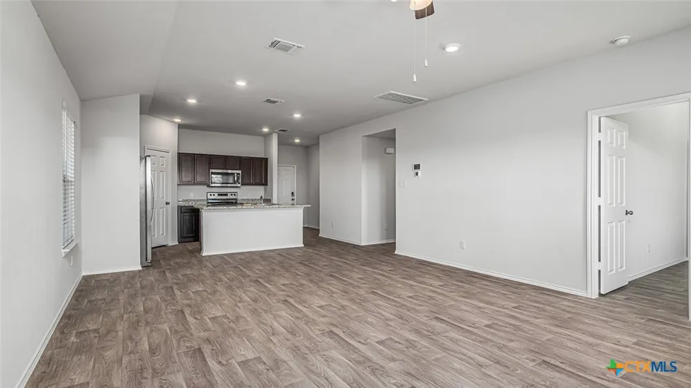 1401 Cordus Jackson Jr Lane Killeen, TX 76549