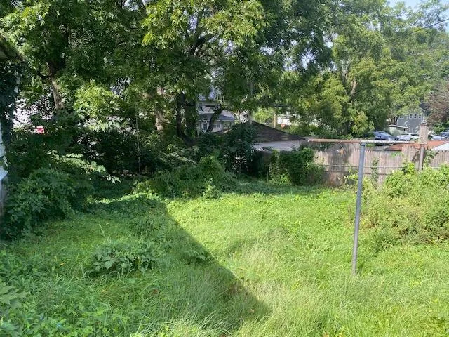 504 S Red Bud Trail Buchanan, MI 49107