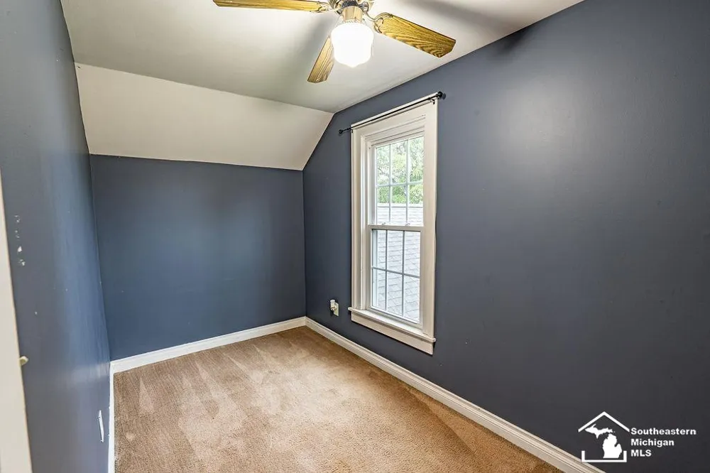 5703 Carson Highway Adrian Township, MI 46001