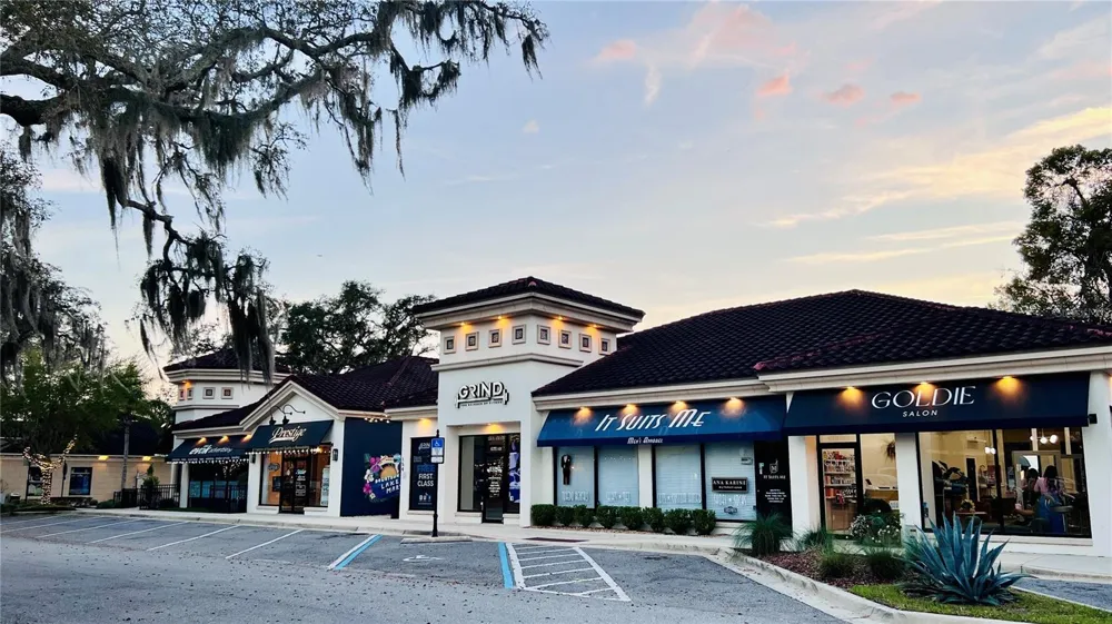 145 W WILBUR AVENUE #205 Lake Mary, FL 32746