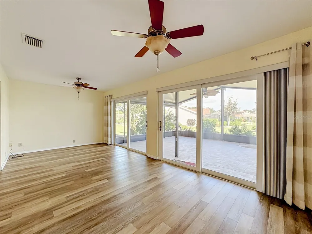 2005 NEW BEDFORD DRIVE Sun City Center, FL 33573