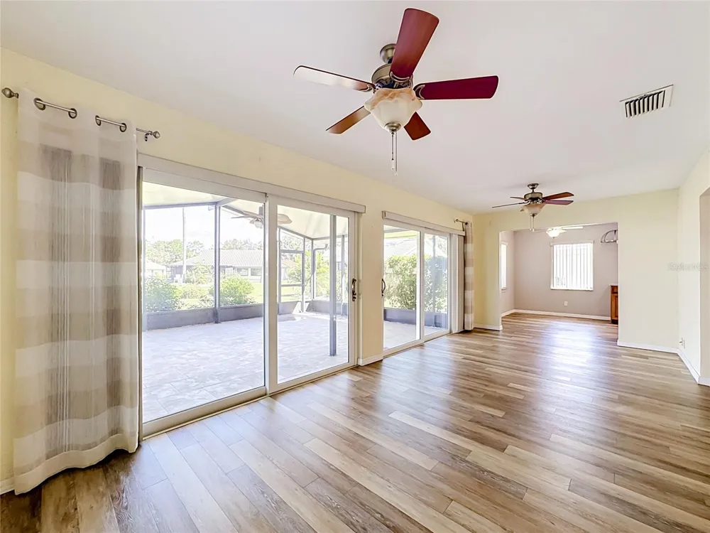 2005 NEW BEDFORD DRIVE Sun City Center, FL 33573