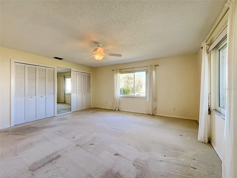 2005 NEW BEDFORD DRIVE Sun City Center, FL 33573