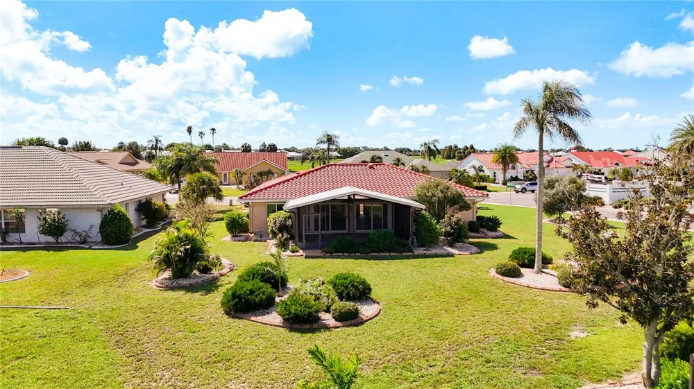 2005 NEW BEDFORD DRIVE Sun City Center, FL 33573