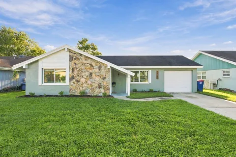3920 EDGEMONT DRIVE