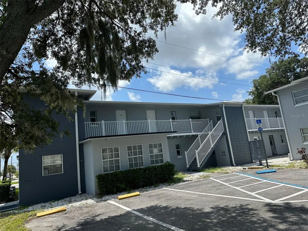 1710 S WASHINGTON AVENUE #9 Titusville, FL 32780
