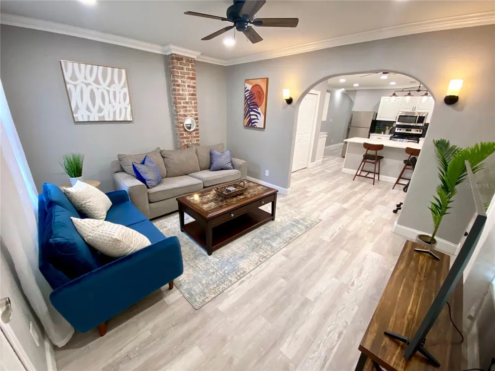 1708 GARVIN STREET Orlando, FL 32803
