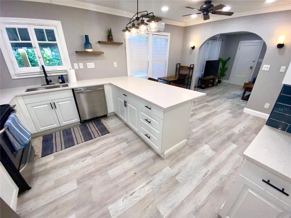 1708 GARVIN STREET Orlando, FL 32803