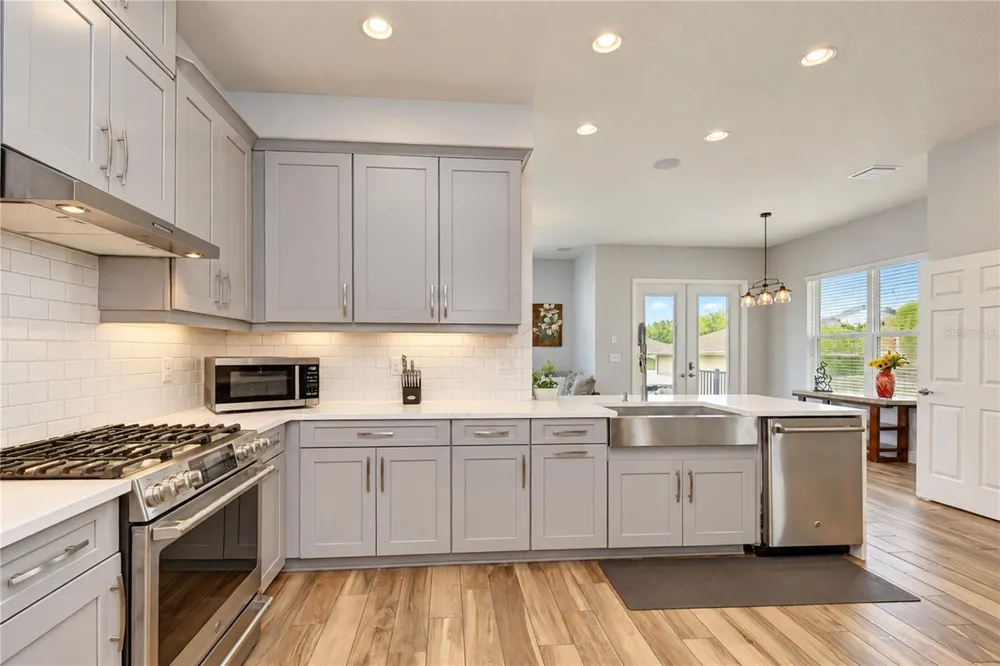 11103 GREAT NECK ROAD Riverview, FL 33578