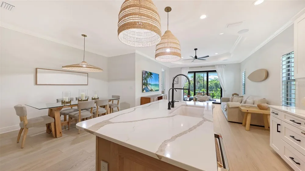 2545 STAR APPLE WAY Sarasota, FL 34240