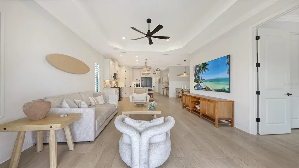 2545 STAR APPLE WAY Sarasota, FL 34240