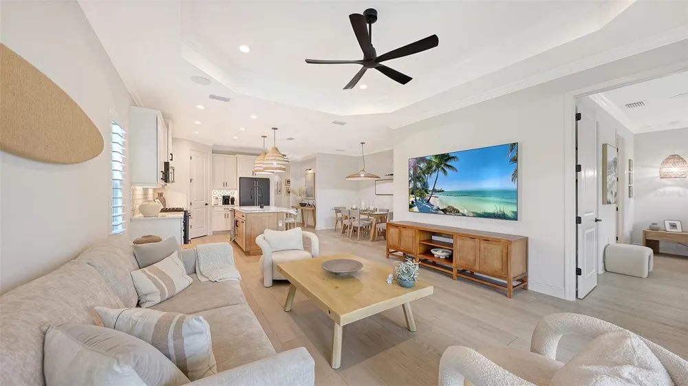 2545 STAR APPLE WAY Sarasota, FL 34240