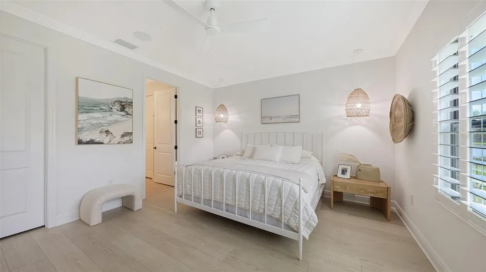 2545 STAR APPLE WAY Sarasota, FL 34240