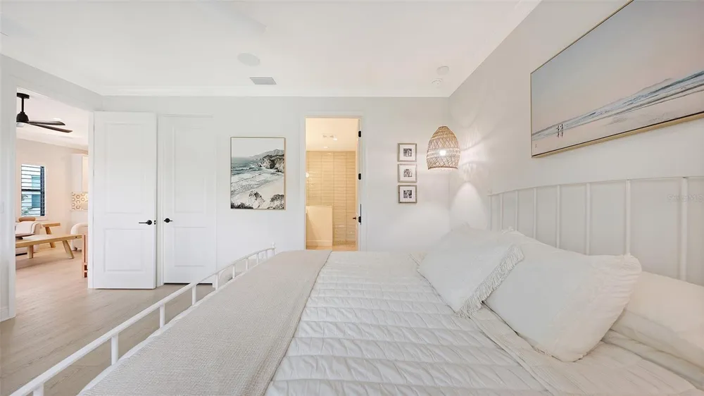 2545 STAR APPLE WAY Sarasota, FL 34240
