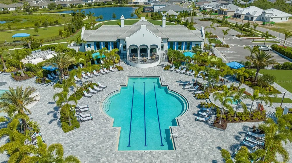 2545 STAR APPLE WAY Sarasota, FL 34240