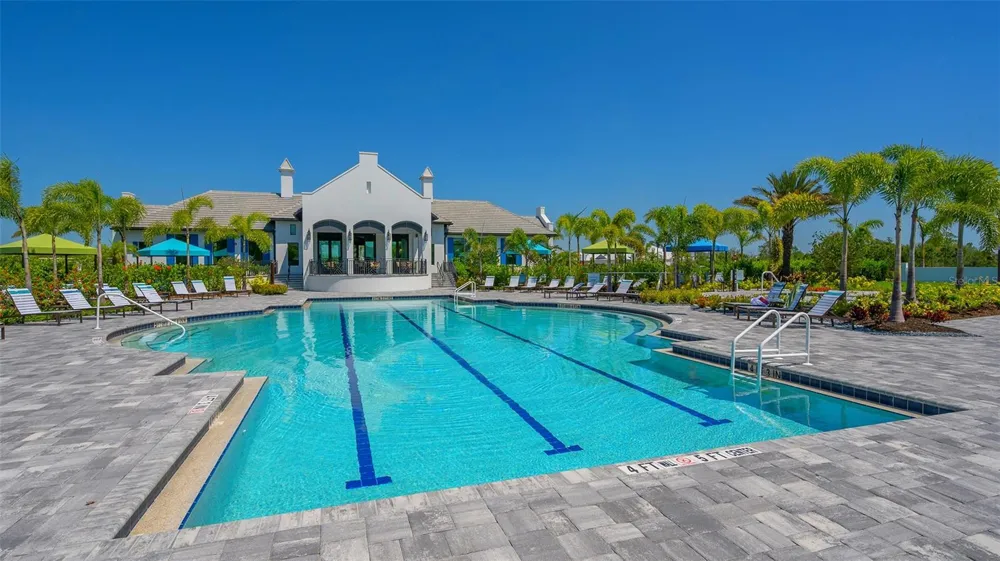2545 STAR APPLE WAY Sarasota, FL 34240