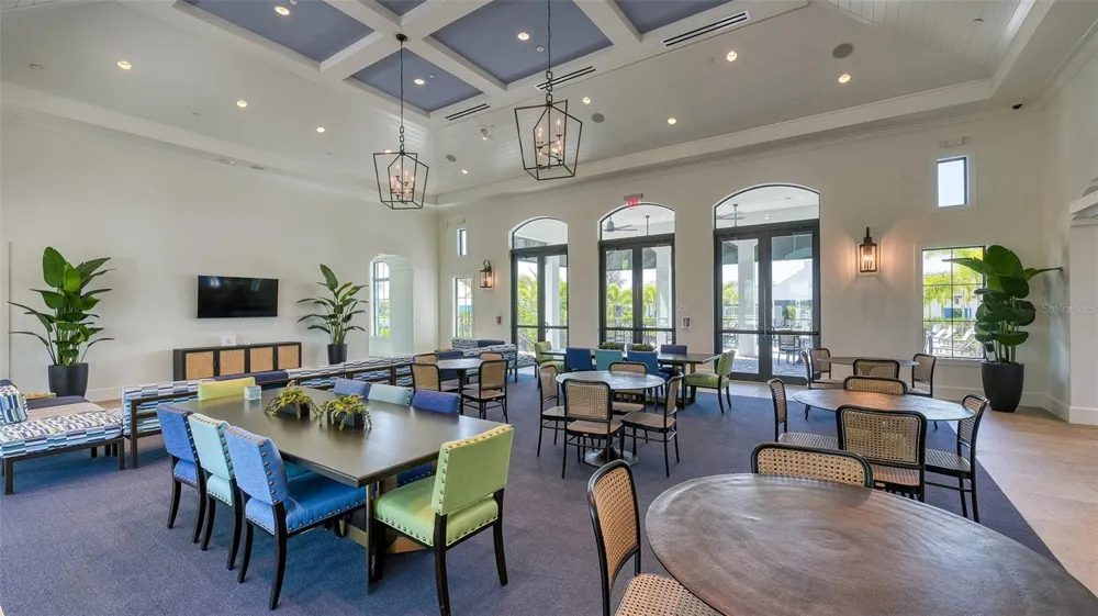 2545 STAR APPLE WAY Sarasota, FL 34240