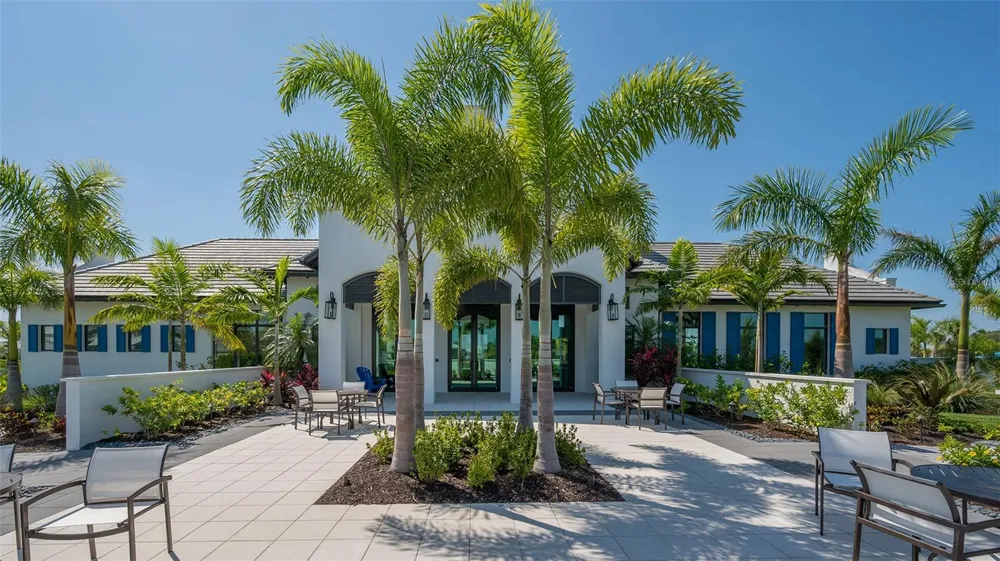 2545 STAR APPLE WAY Sarasota, FL 34240