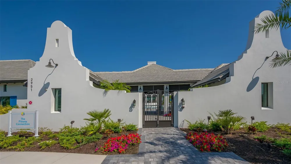 2545 STAR APPLE WAY Sarasota, FL 34240