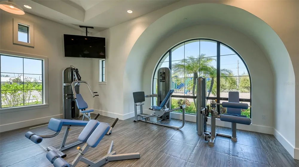 2545 STAR APPLE WAY Sarasota, FL 34240