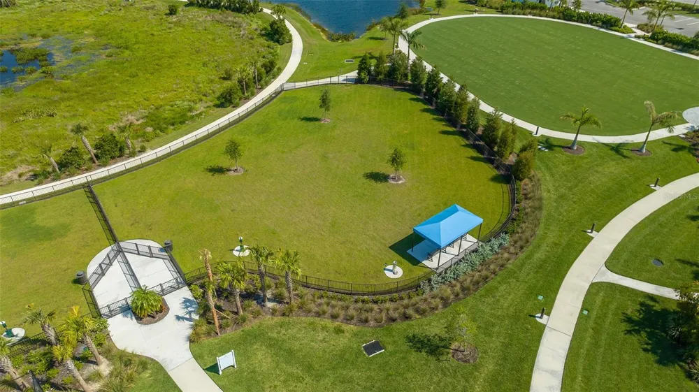 2545 STAR APPLE WAY Sarasota, FL 34240