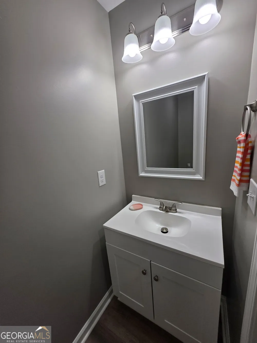 111 Charlotte CIR Statham, GA 30666