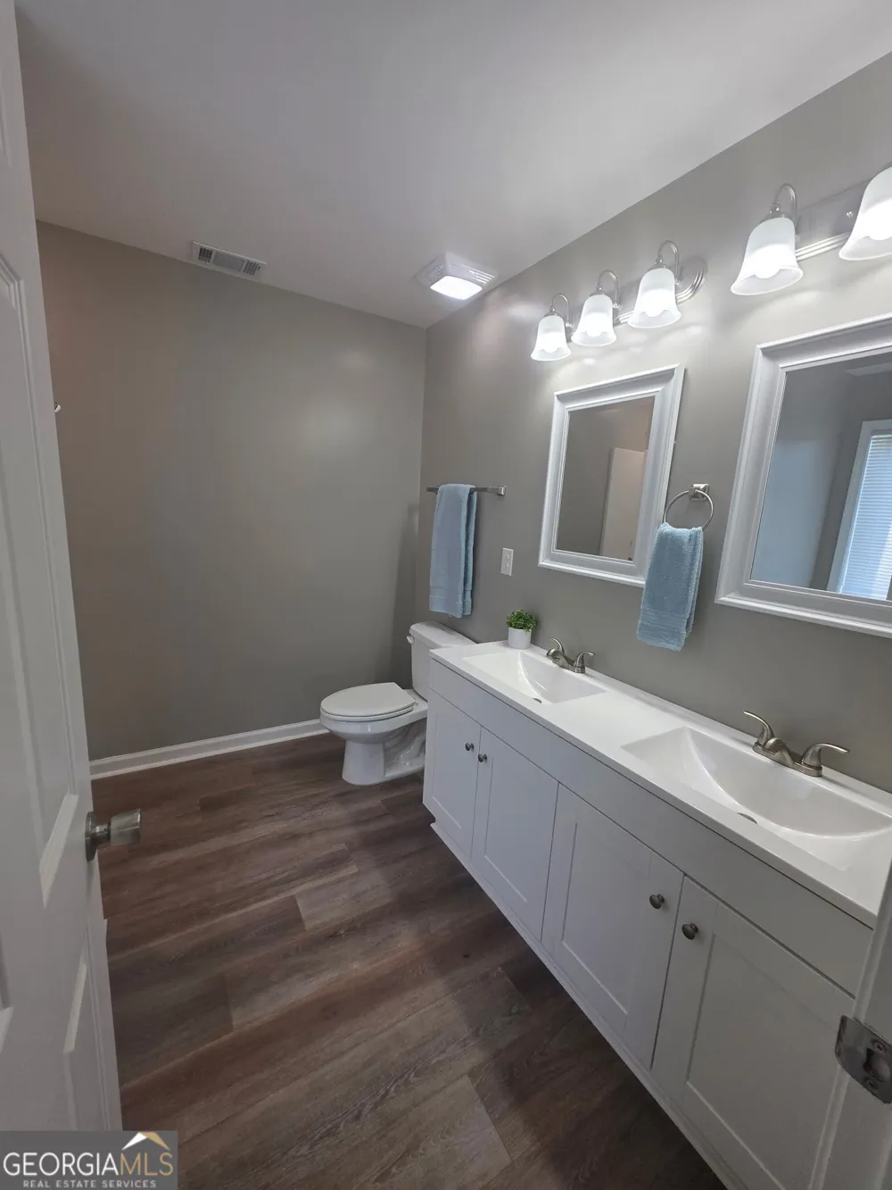 111 Charlotte CIR Statham, GA 30666