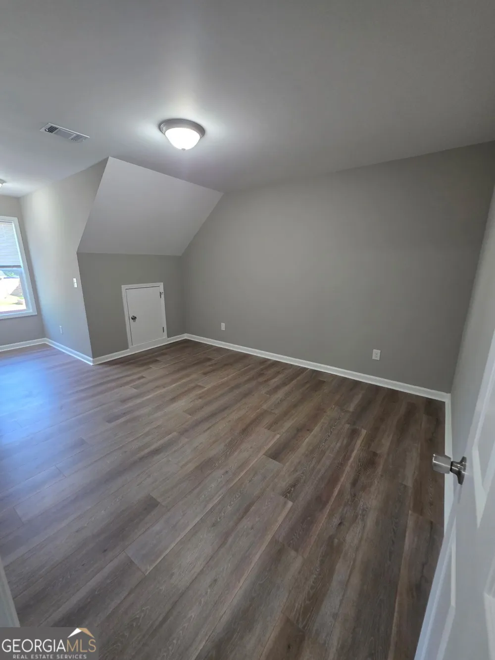 111 Charlotte CIR Statham, GA 30666
