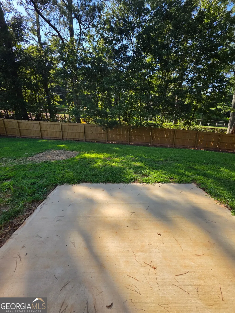 111 Charlotte CIR Statham, GA 30666