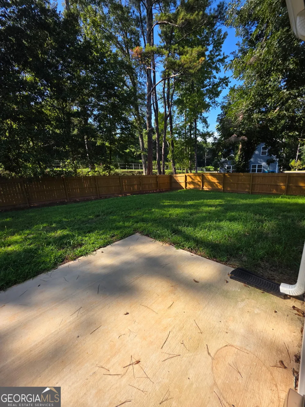 111 Charlotte CIR Statham, GA 30666
