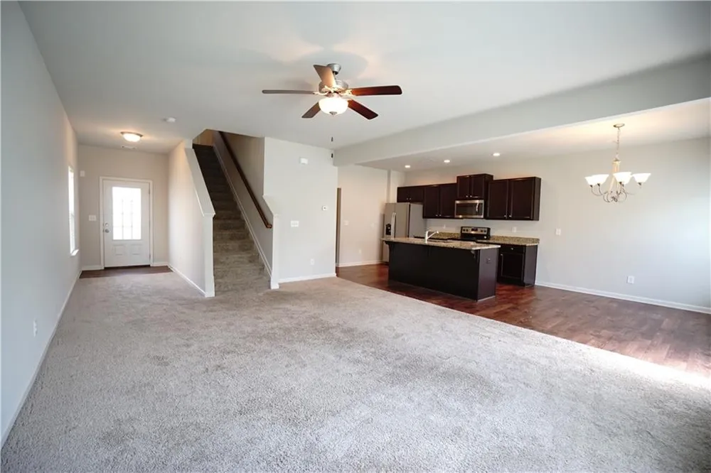 243 Fern Walk Lawrenceville, GA 30045