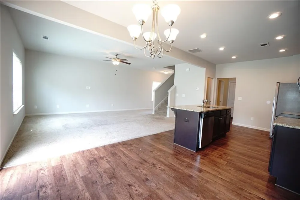 243 Fern Walk Lawrenceville, GA 30045