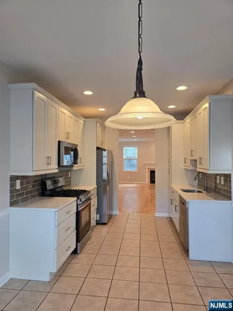 567 Coventry Drive