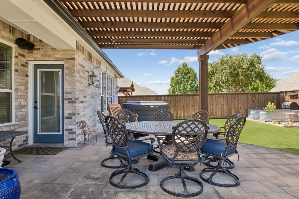 813 Allbright Road Celina, TX 75009