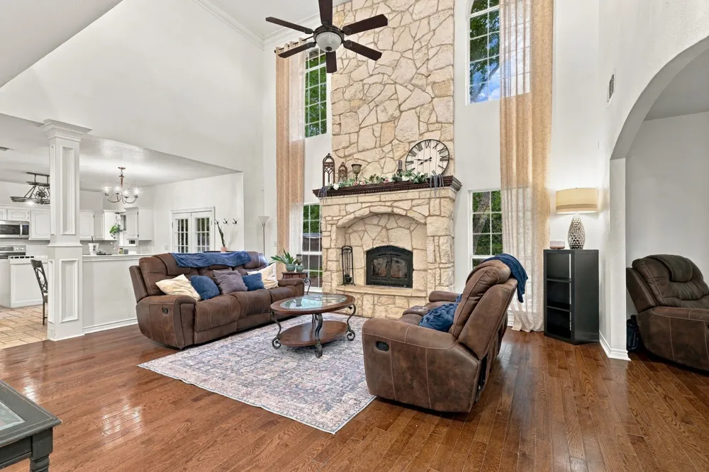 74 Meadow Hill Lane Sherman, TX 75090