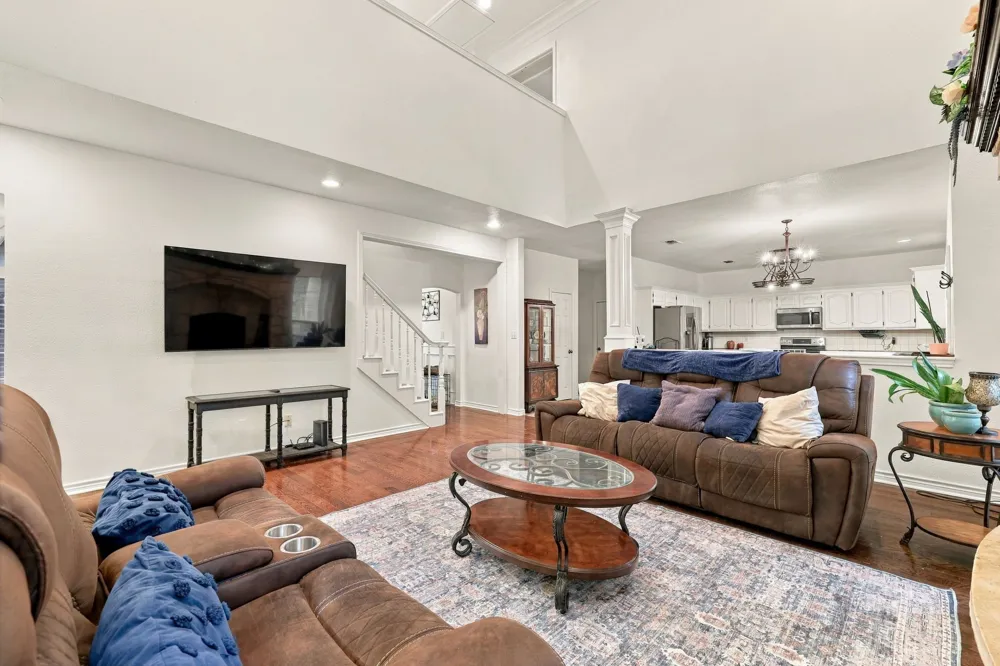 74 Meadow Hill Lane Sherman, TX 75090