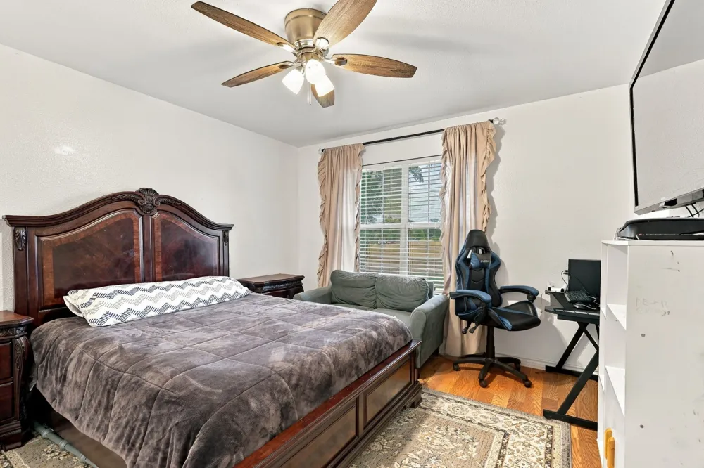 74 Meadow Hill Lane Sherman, TX 75090
