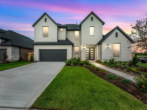 2723 Crown Ridge Drive