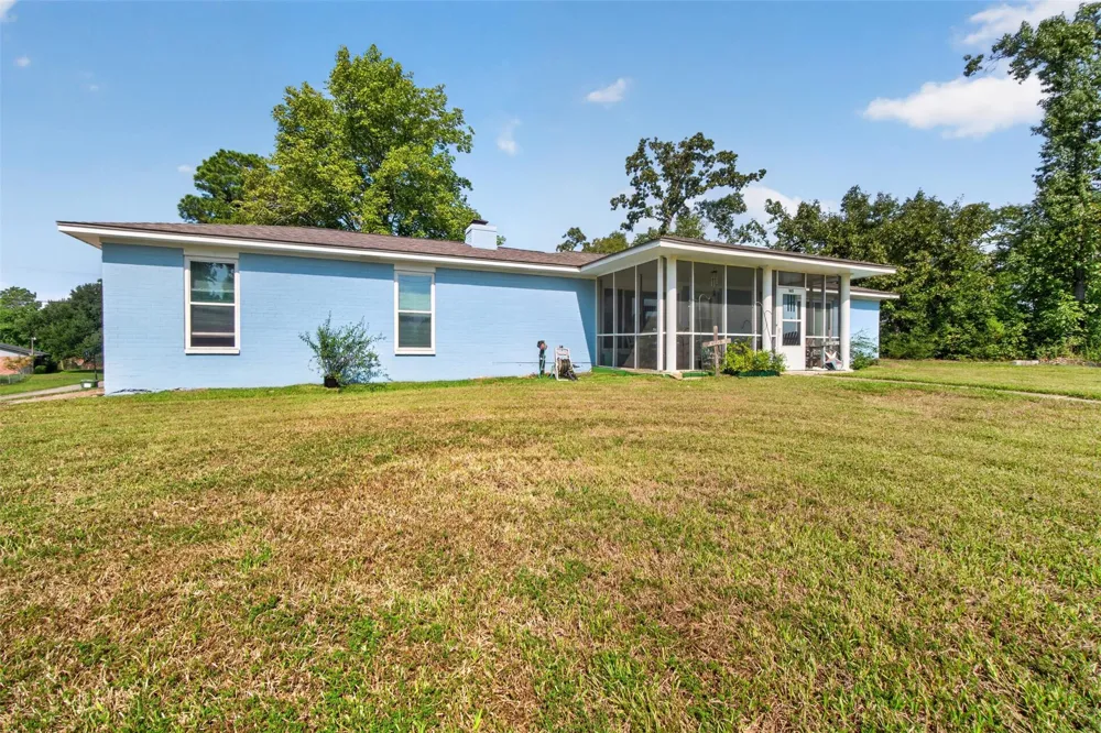 165 Pecan Cove Lane Onalaska, TX 77360